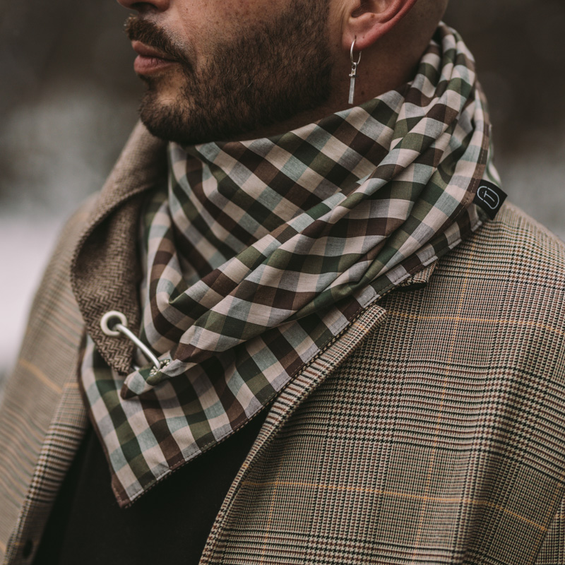 images-tied-up-casual-unisex-sal-2-2500-4.jpg