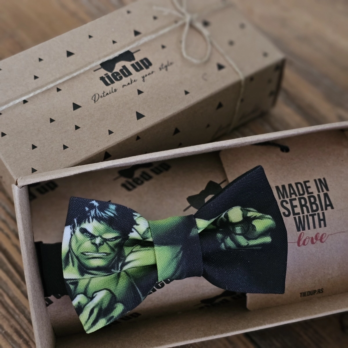 Dečija leptir mašna crna hulk
