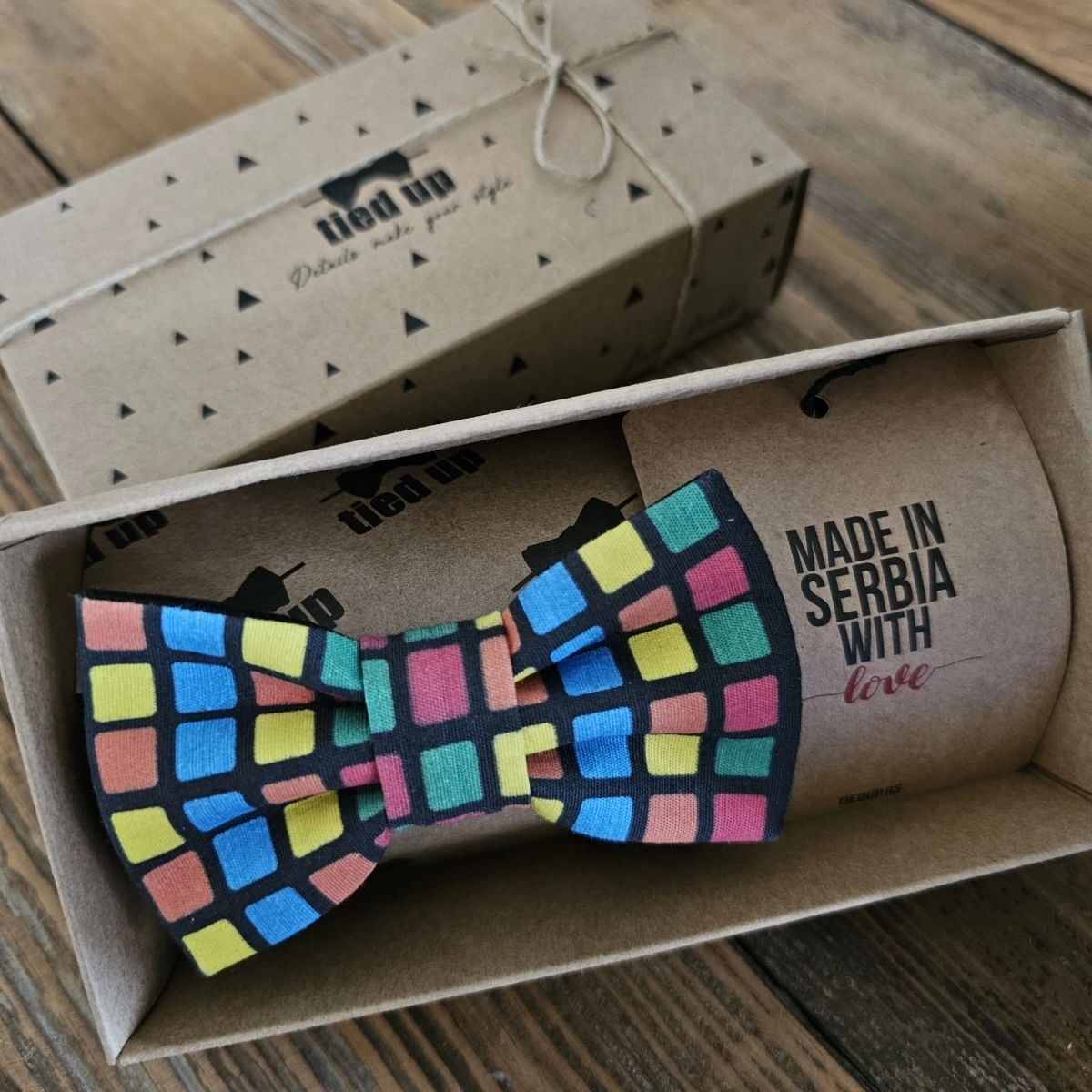 Dečija leptir mašna rubik kocke